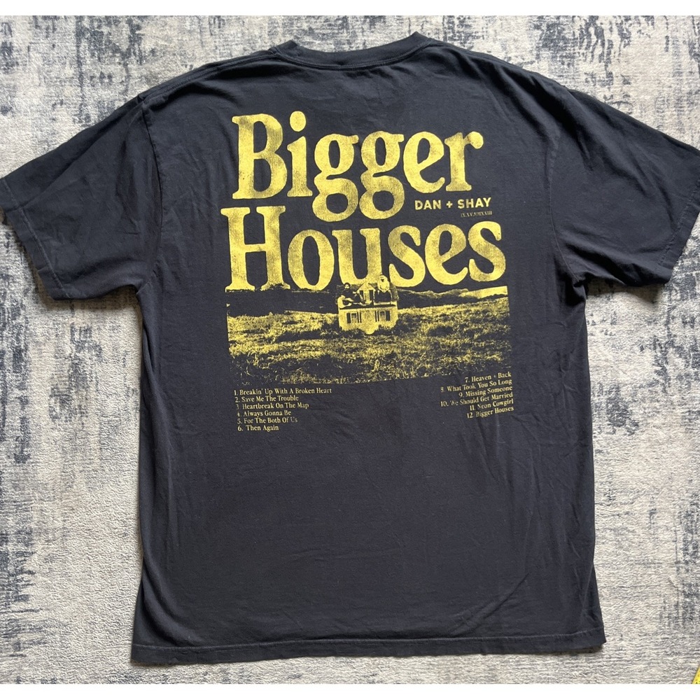 Dan + Shay Bigger Houses T-shirt Men's Size XL‎